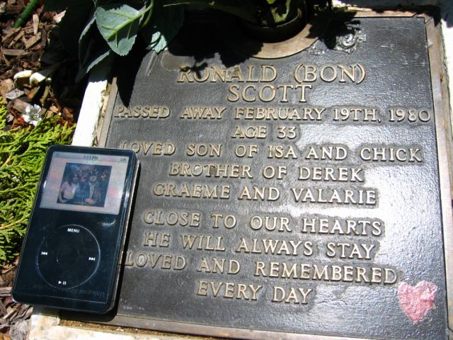 bon-scott-ipod