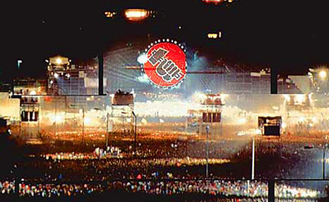 21 de julio de 1990 – Se lleva a cabo el concierto «The Wall» en Berlín