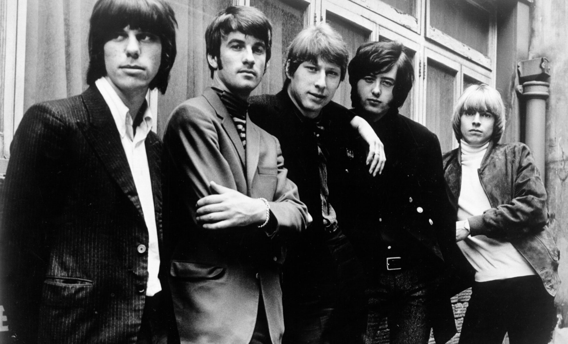LA HISTORIA DE THE YARDBIRDS EL GRUPO PRECURSOR DE LED ZEPPELIN QUE TUVO COMO INTEGRANTES LOS TRES GUITARRISTAS MAS IMPORTANTES DEL ROCK.