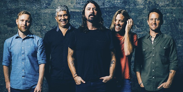 ENTREVISTA A FOO FIGHTERS – DAVE GROHL CONTÓ COMO INCONSCIENTEMENTE HIZO REGGAETON.