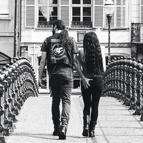 Los metaleros son parejas más felices.