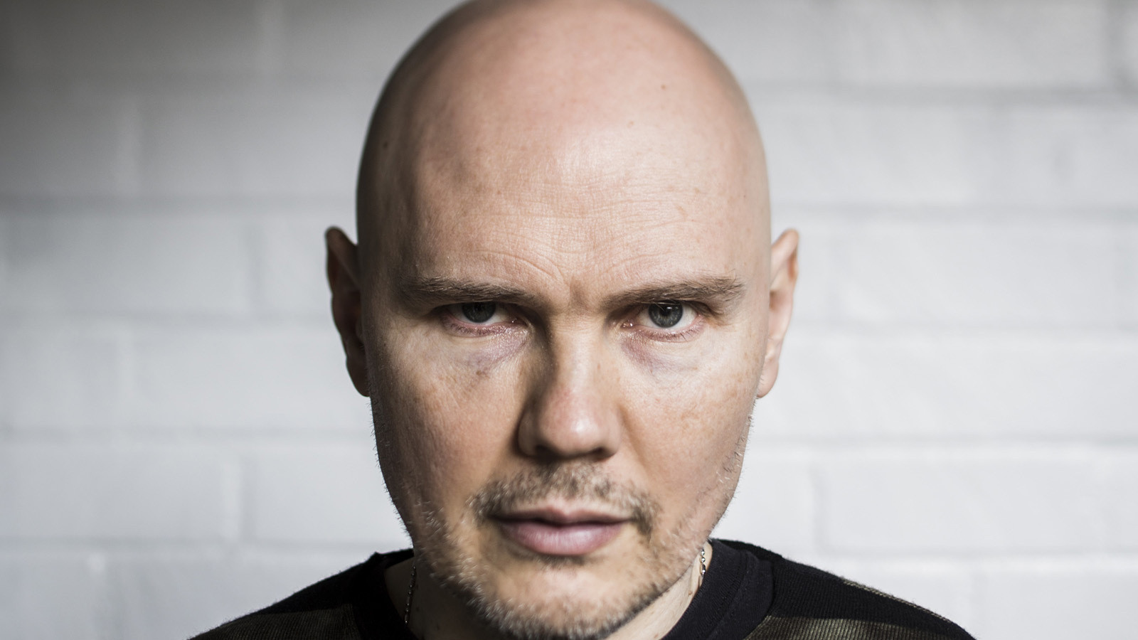 Egoismo y arrogancia, los dos problemas de Billy Corgan