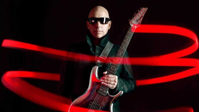 JOE  SATRIANI » El legendario guitarrista comenta en entrevista personal, lo realmente importante para un guitarrista»