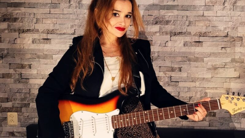 Grace de Gier  plasma su sueño musical a través de sus composiciones